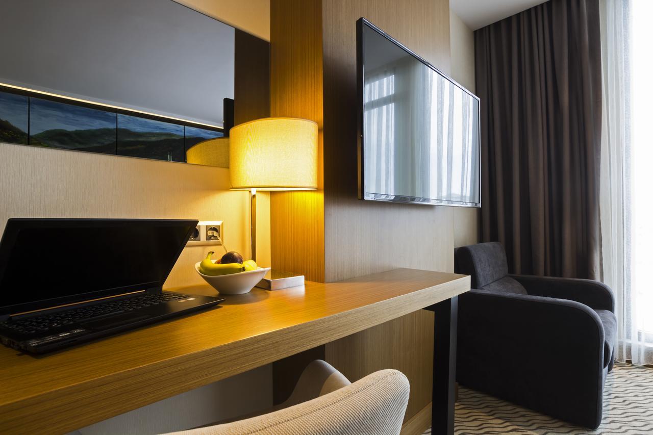 Aselia Hotel Trabzon Esterno foto